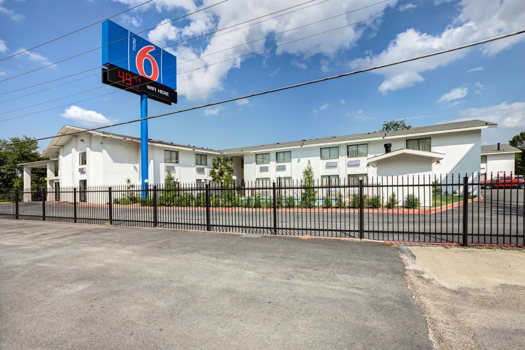 Motel 6-Dallas, Tx - South Exteriör bild