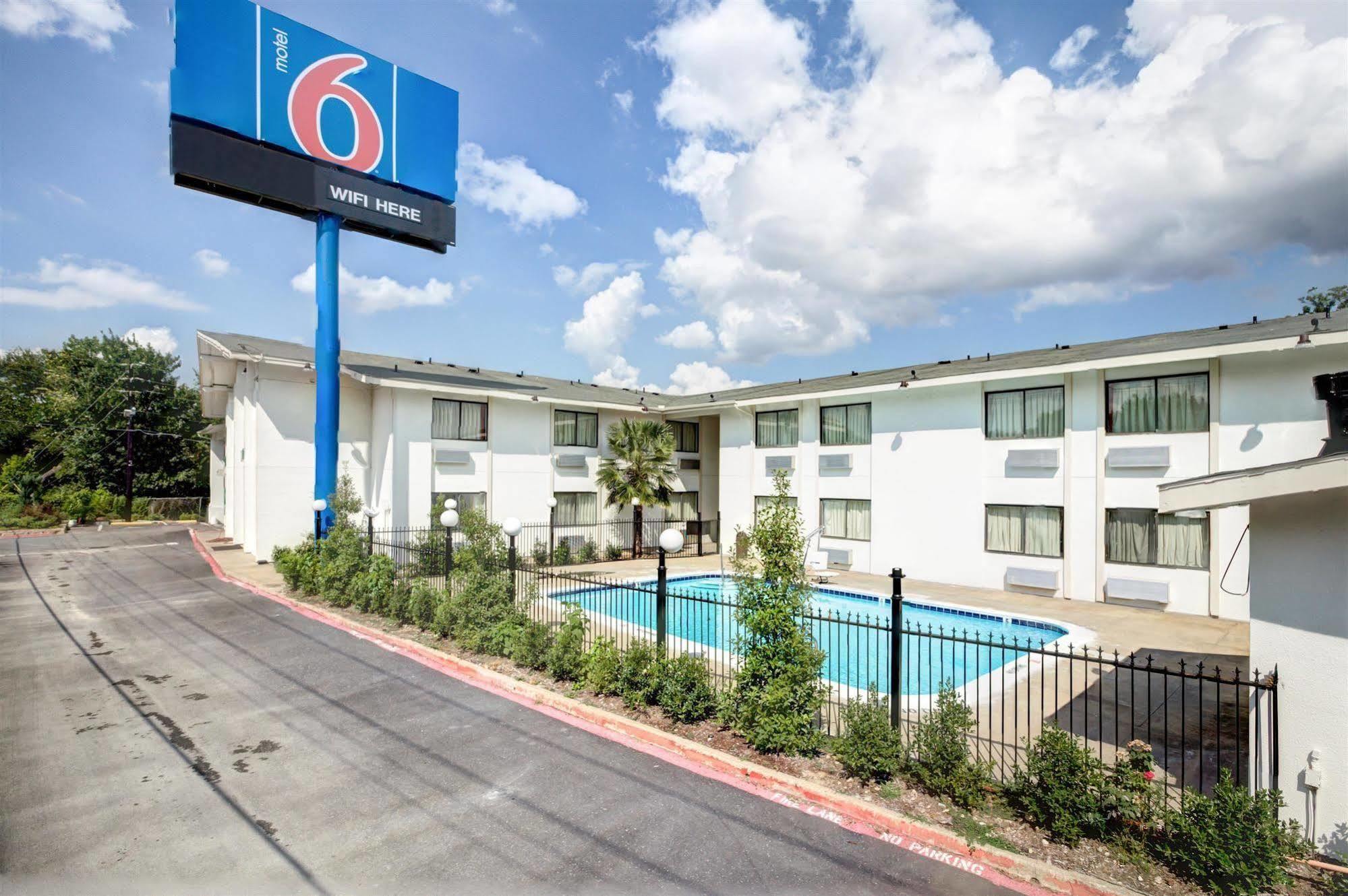 Motel 6-Dallas, Tx - South Exteriör bild